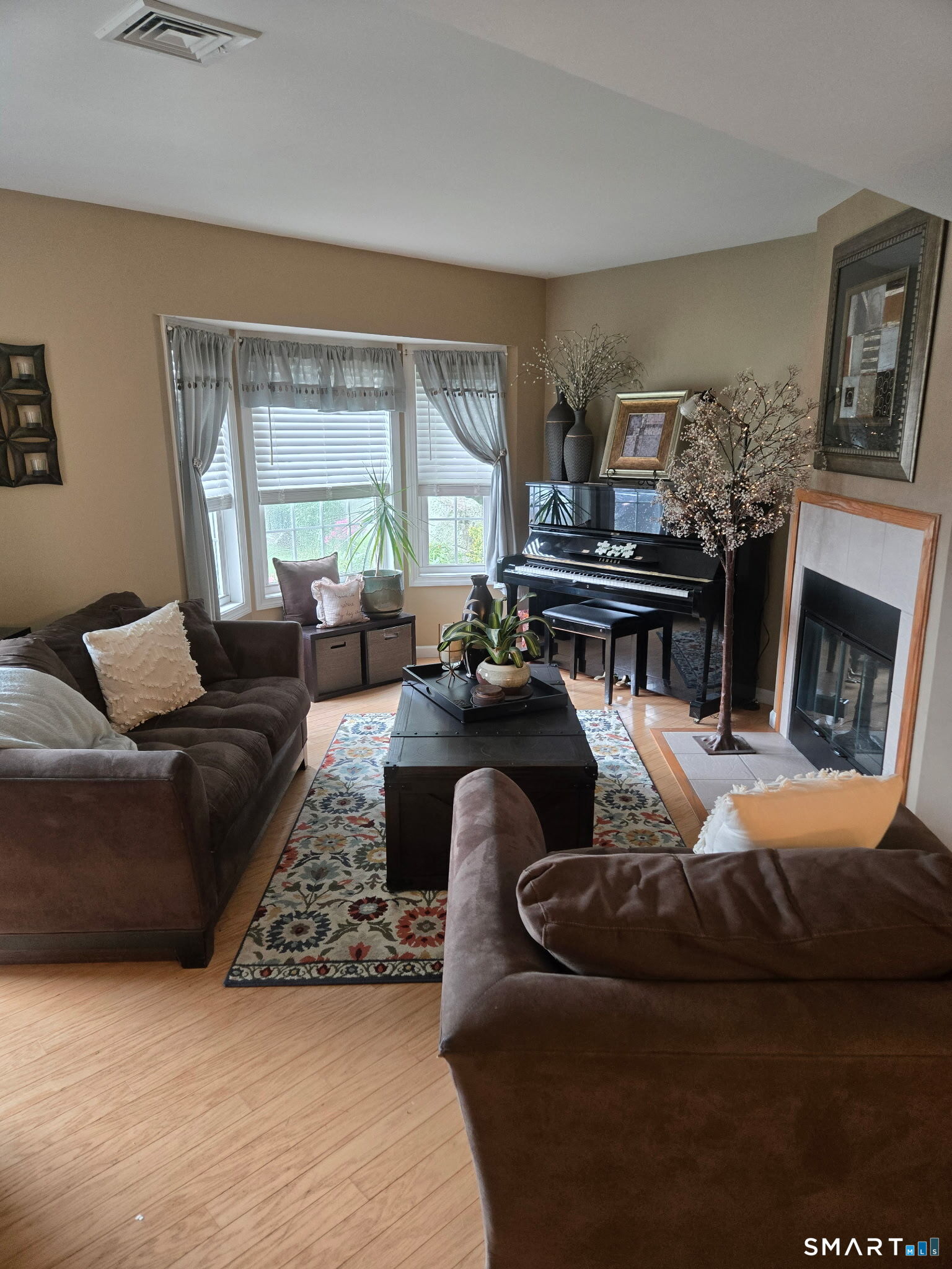 263 Bridge Street Groton CT 06340
