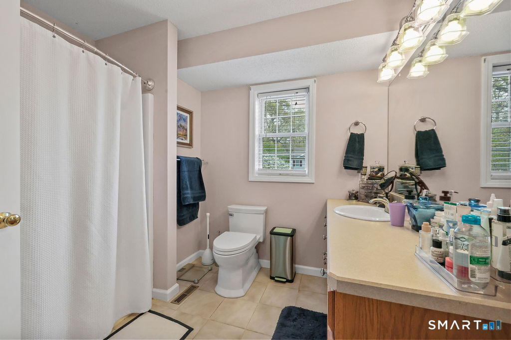 1048 South Main Street Southington CT 06479