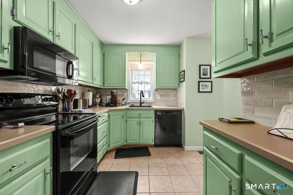 1048 South Main Street Southington CT 06479