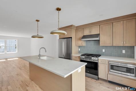 843 North Street Milford CT 06041