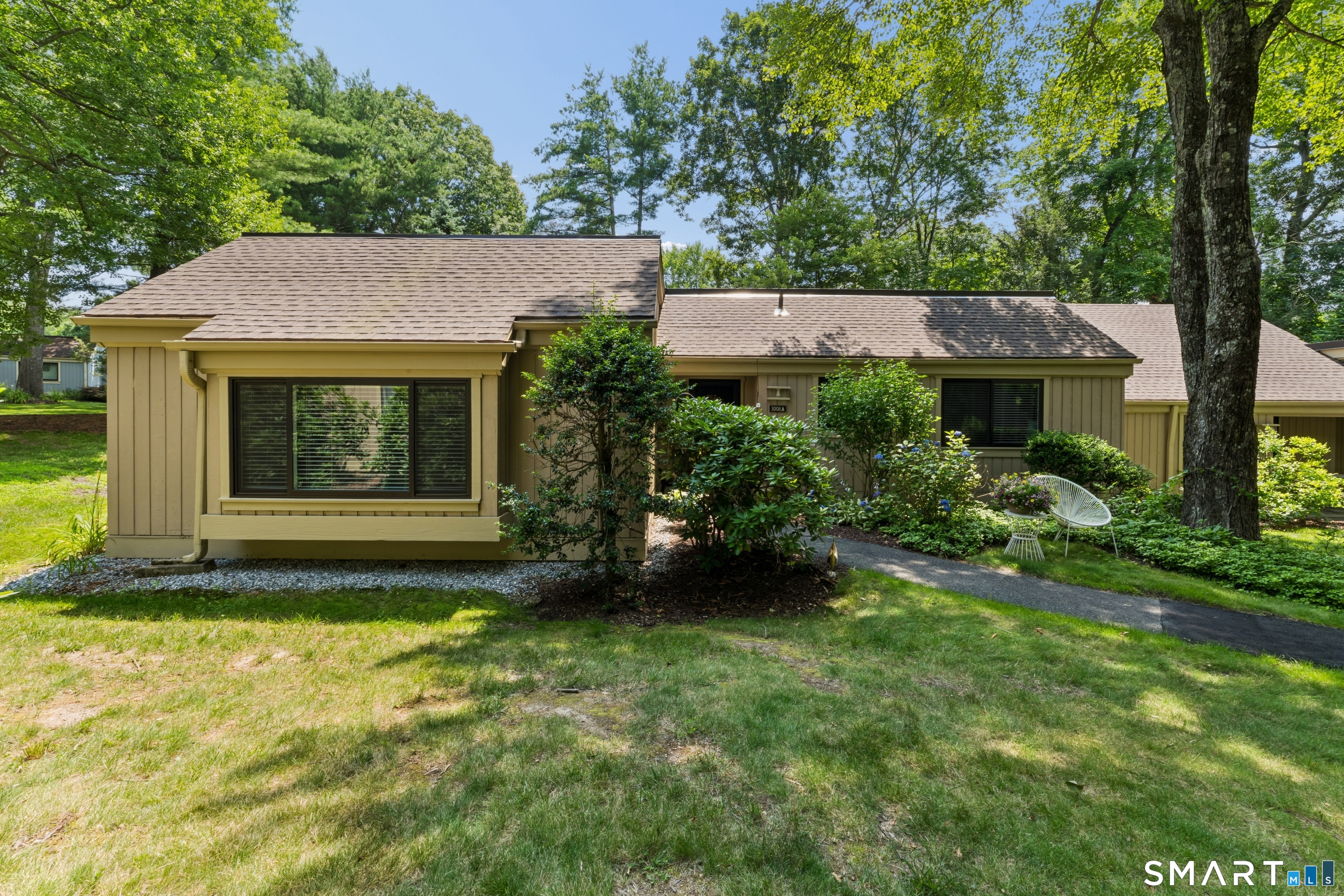 1008 Heritage Village Southbury CT 06488
