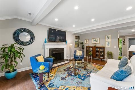 1008 Heritage Village Southbury CT 06488