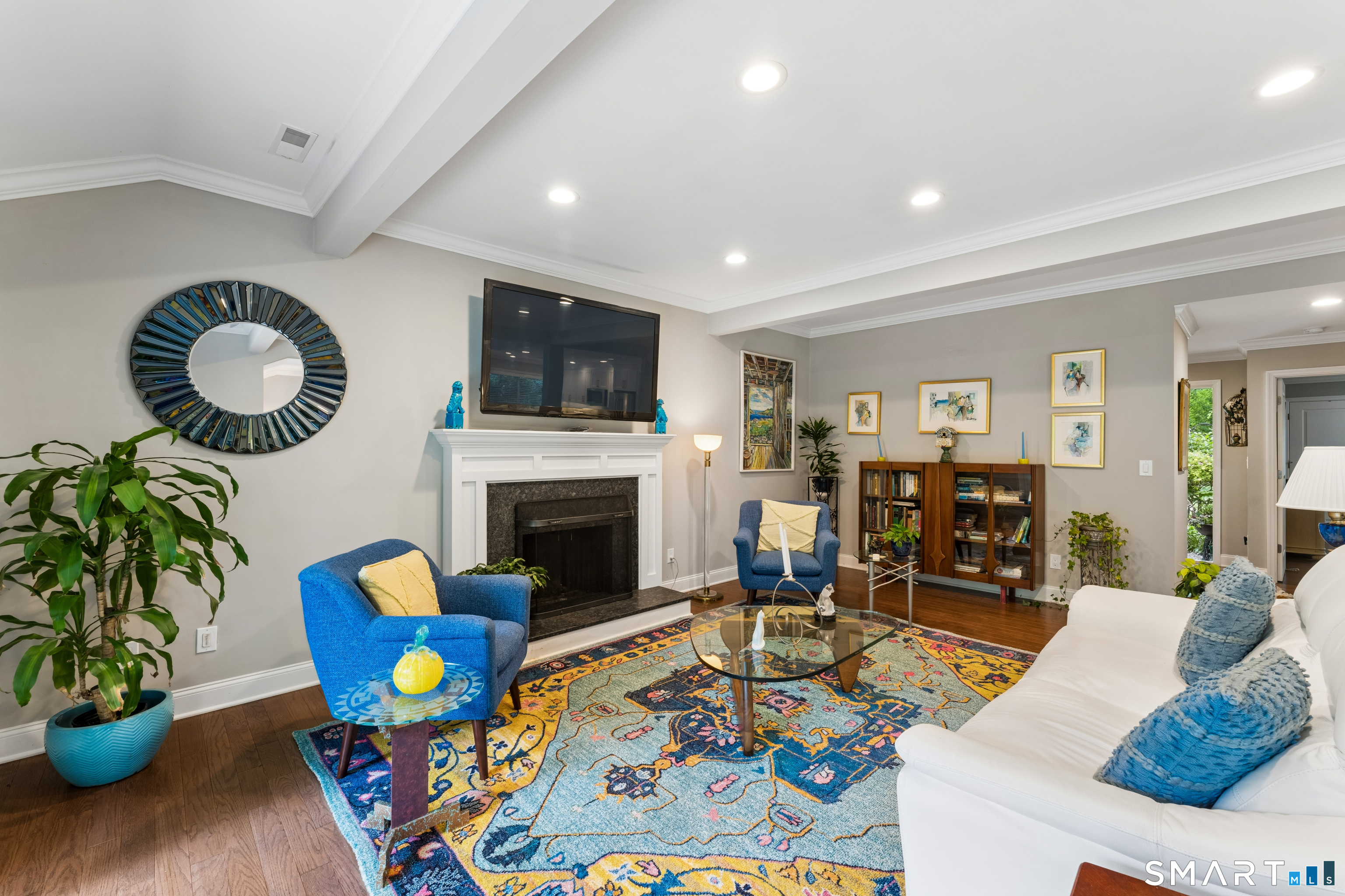 1008 Heritage Village Southbury CT 06488