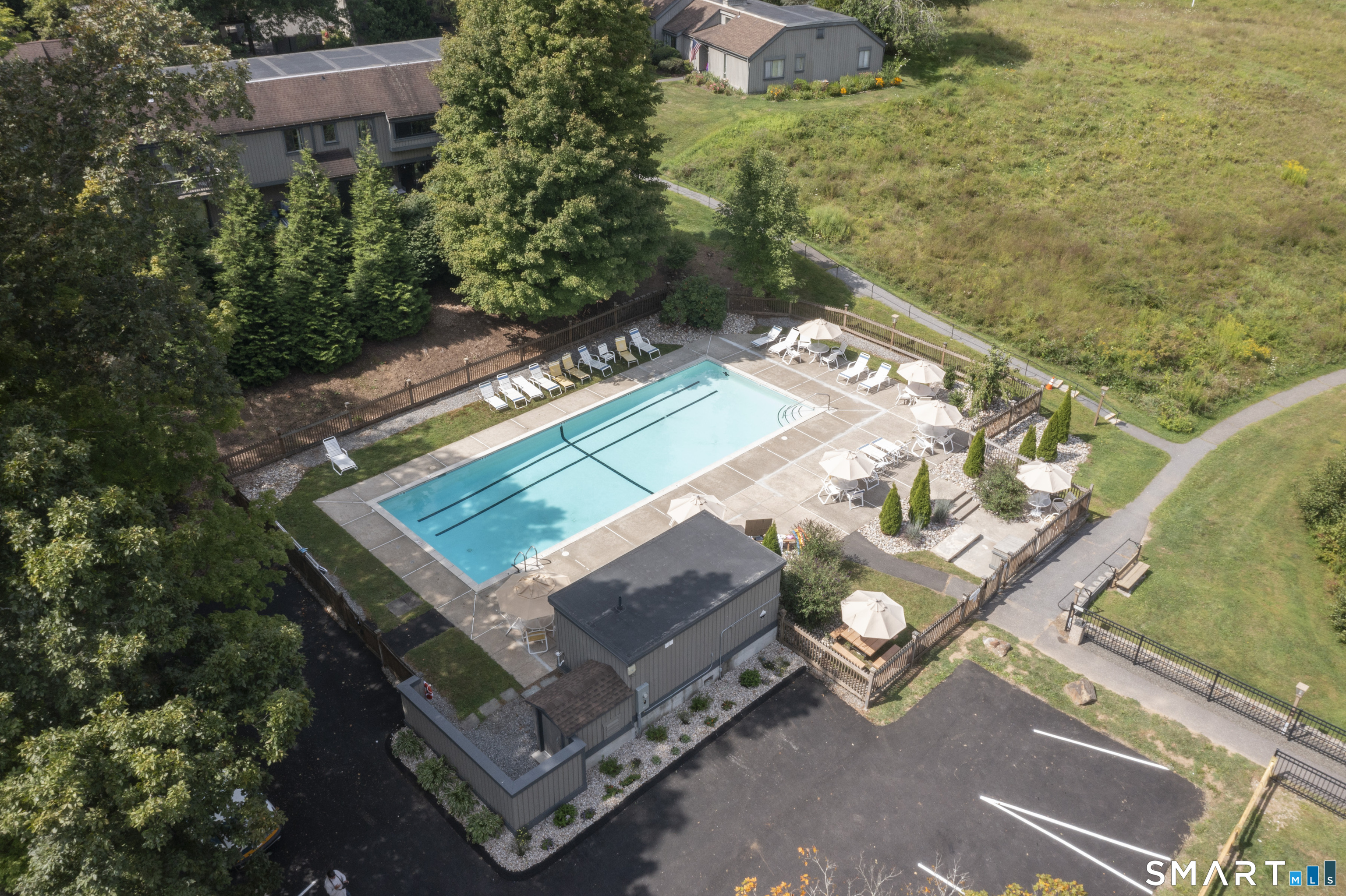 1008 Heritage Village Southbury CT 06488