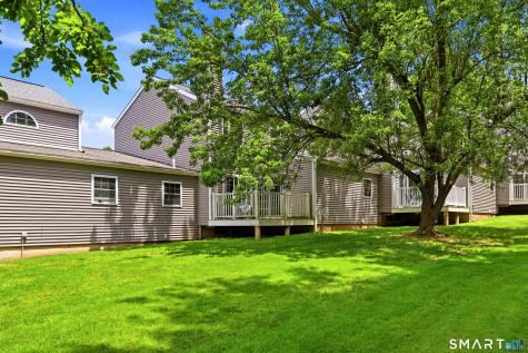 3 Tanglewood Court Bloomfield CT 06002