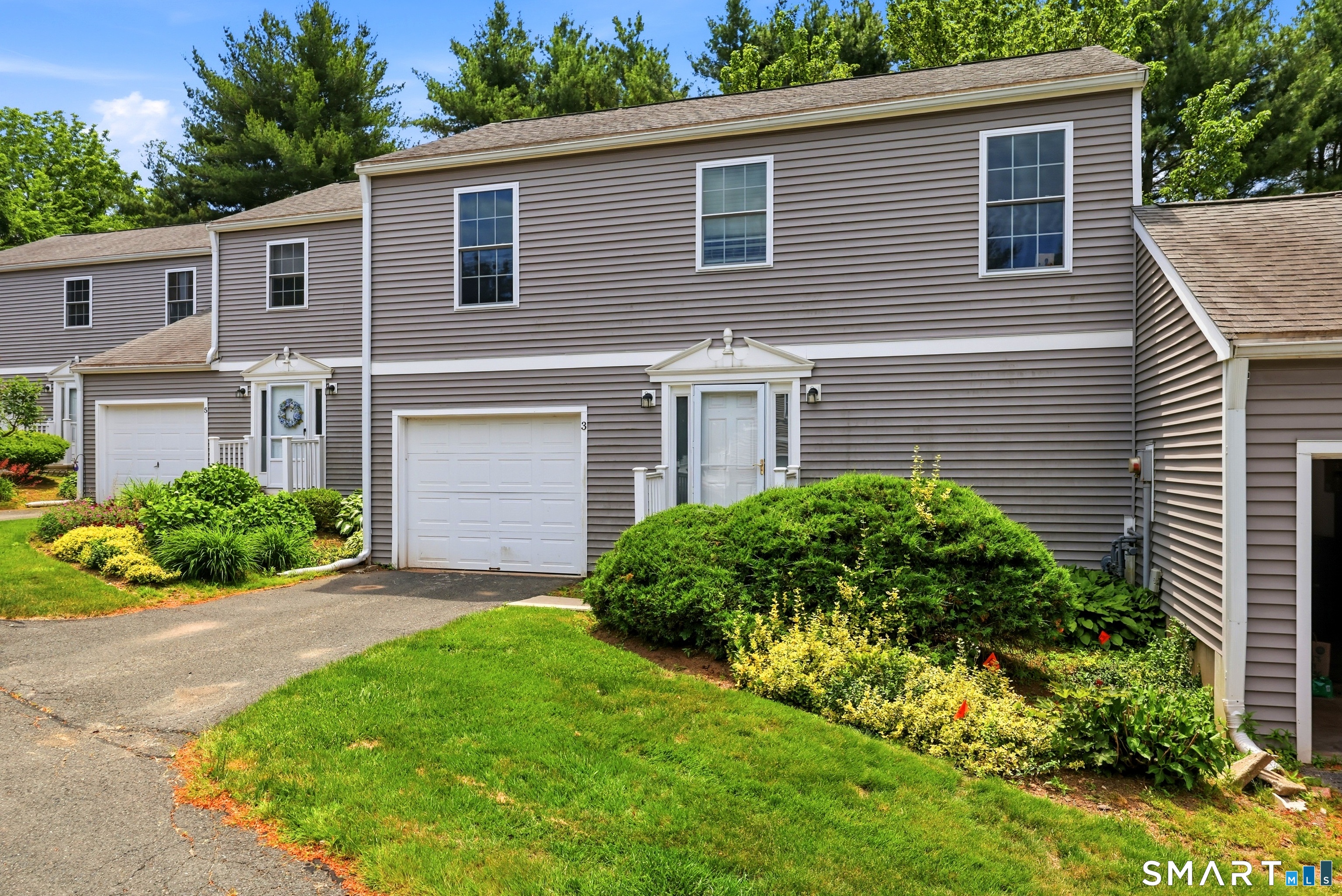 3 Tanglewood Court Bloomfield CT 06002