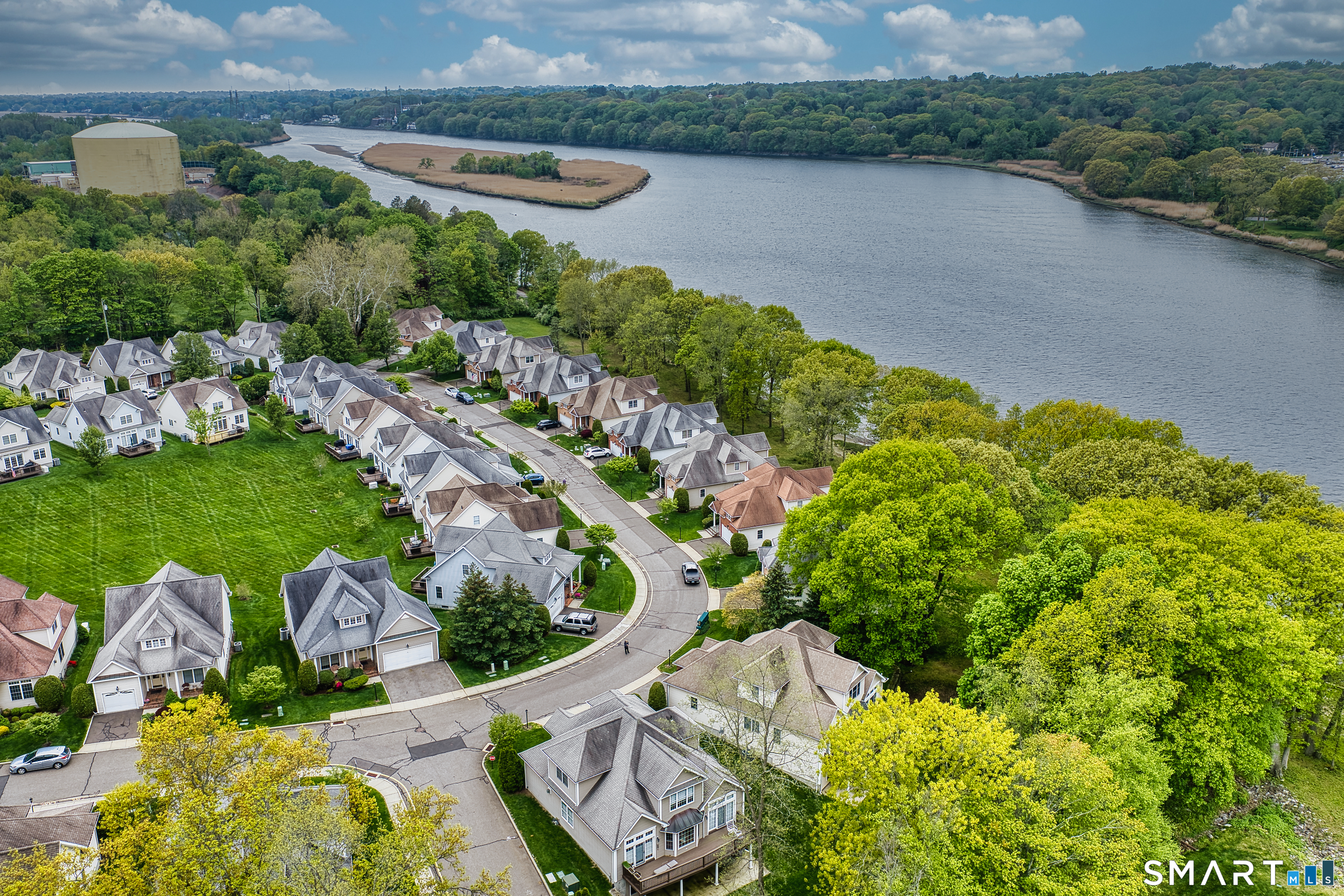 69 Jasmine Circle Milford CT 06461