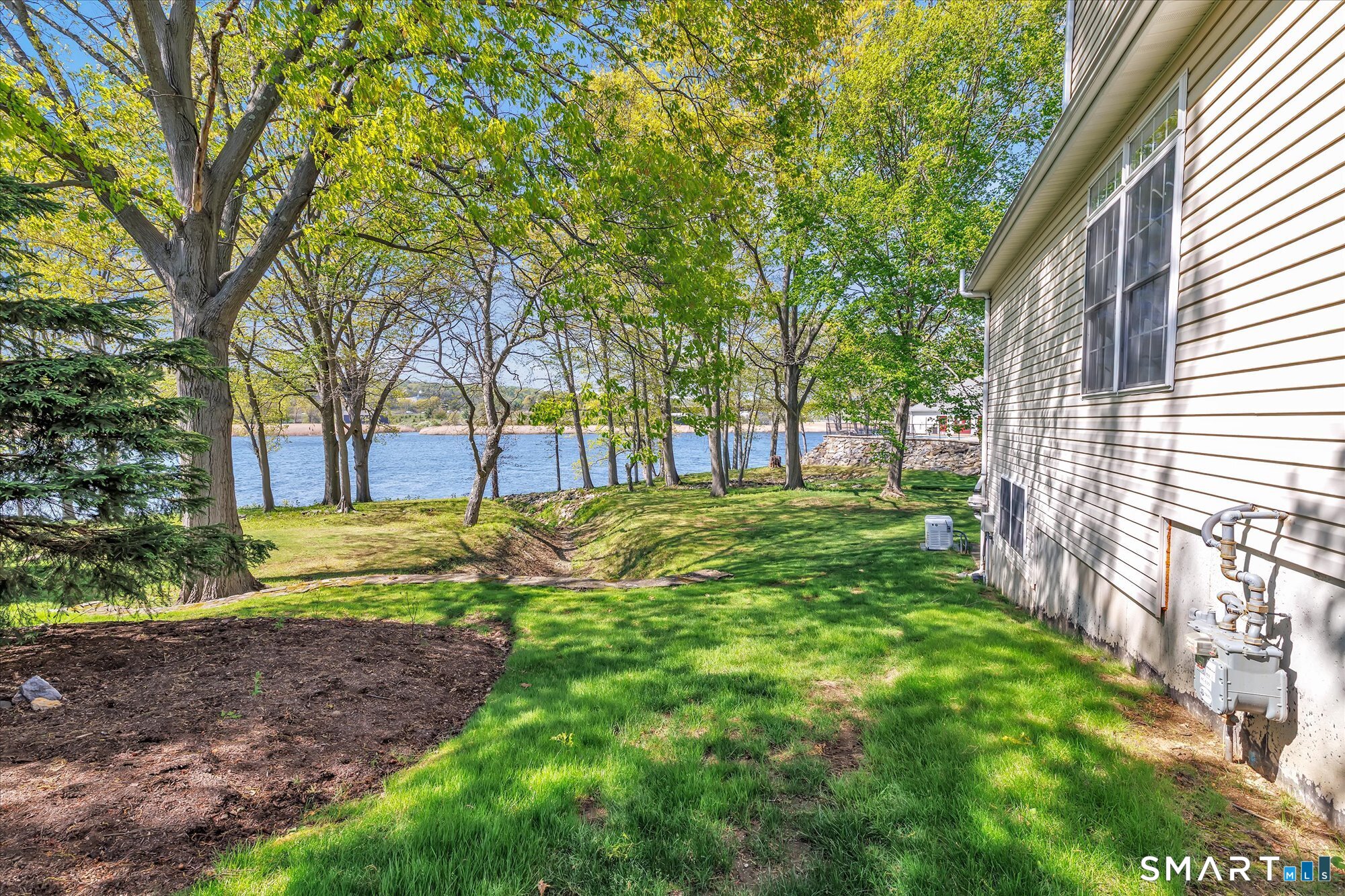 69 Jasmine Circle Milford CT 06461