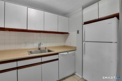 27 Burgundy Hill Lane Middletown CT 06457