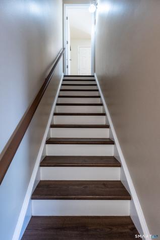 75 Commodore Commons Derby CT 06418