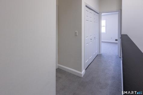 75 Commodore Commons Derby CT 06418