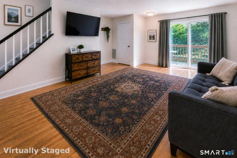 75 Commodore Commons Derby CT 06418