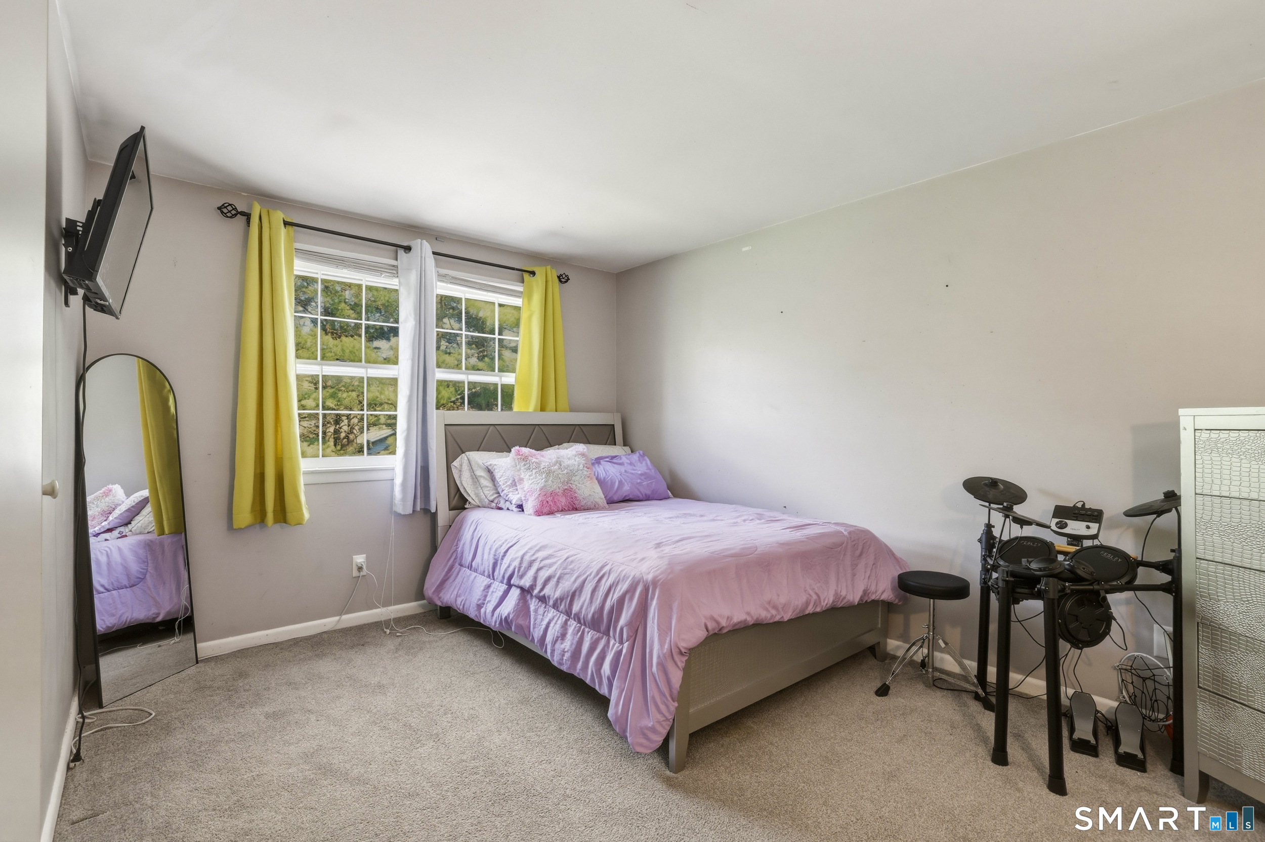 86 Ambassador Drive Manchester CT 06042