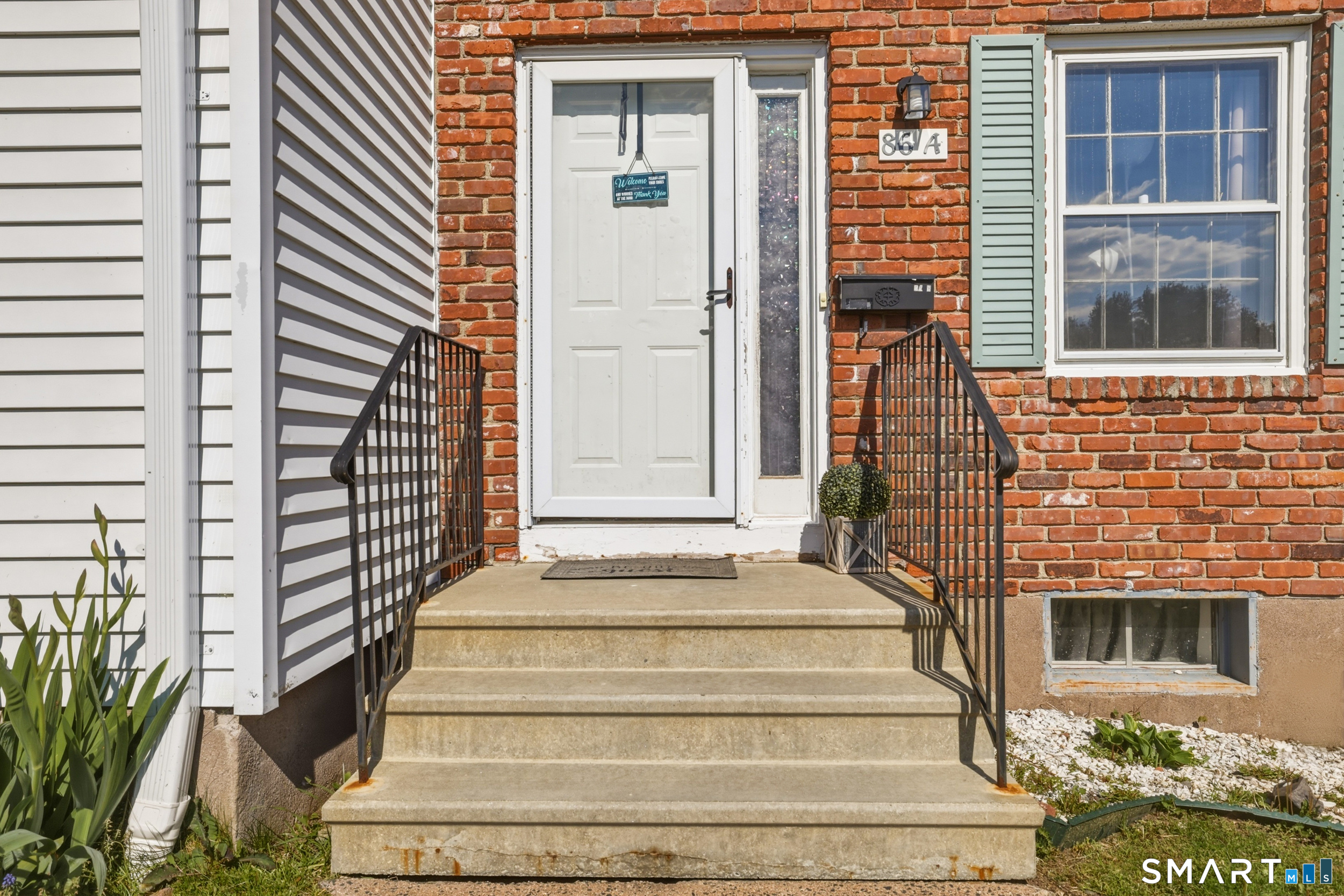 86 Ambassador Drive Manchester CT 06042