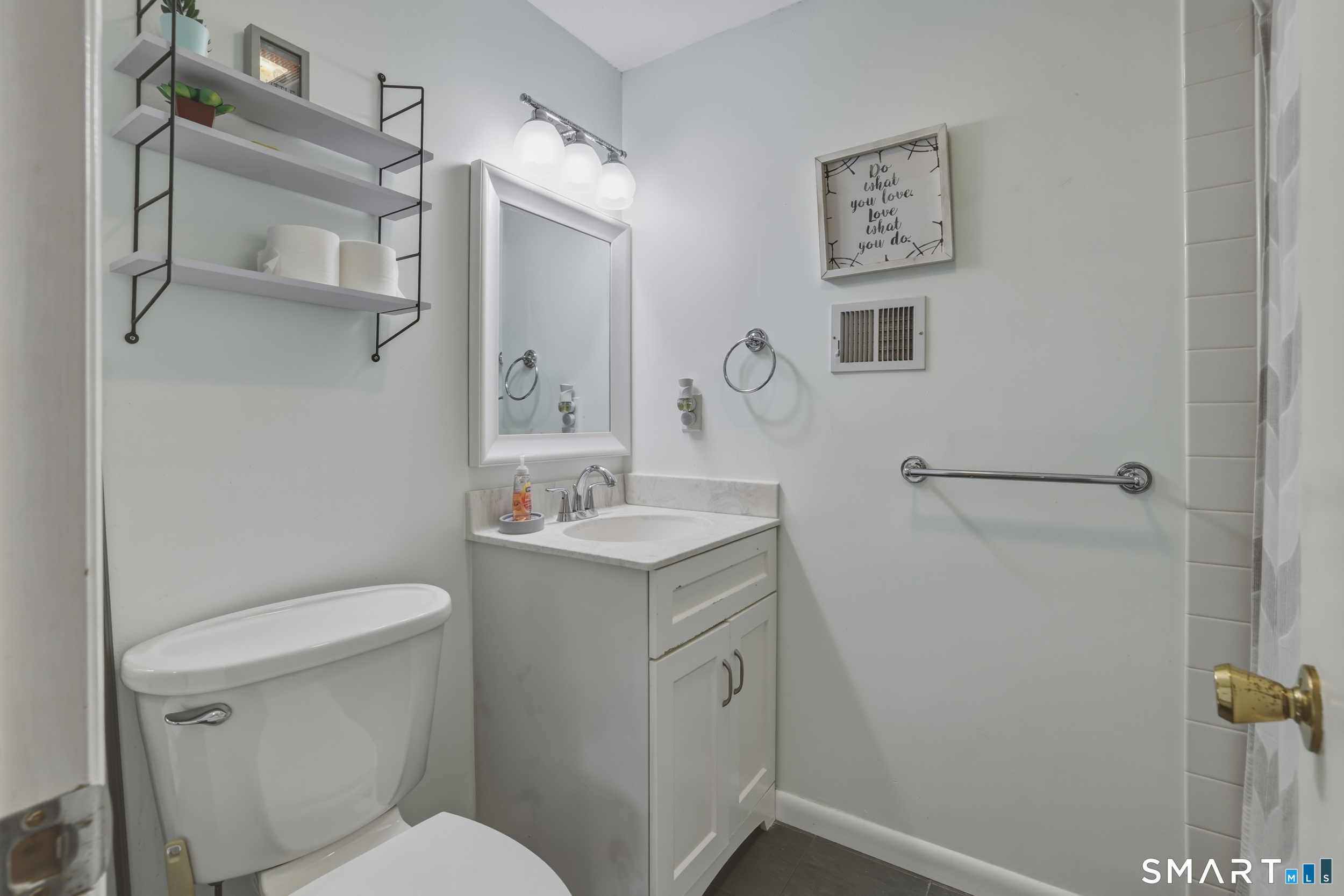 86 Ambassador Drive Manchester CT 06042