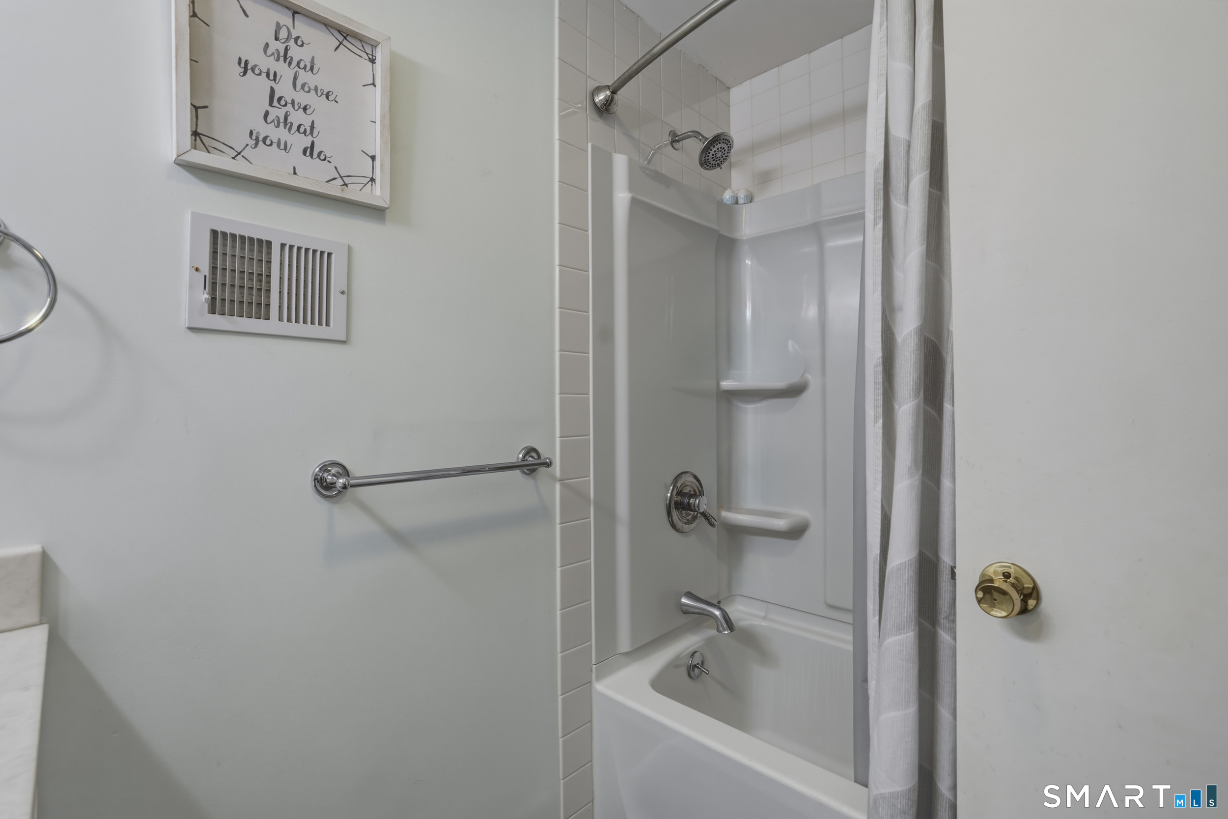 86 Ambassador Drive Manchester CT 06042