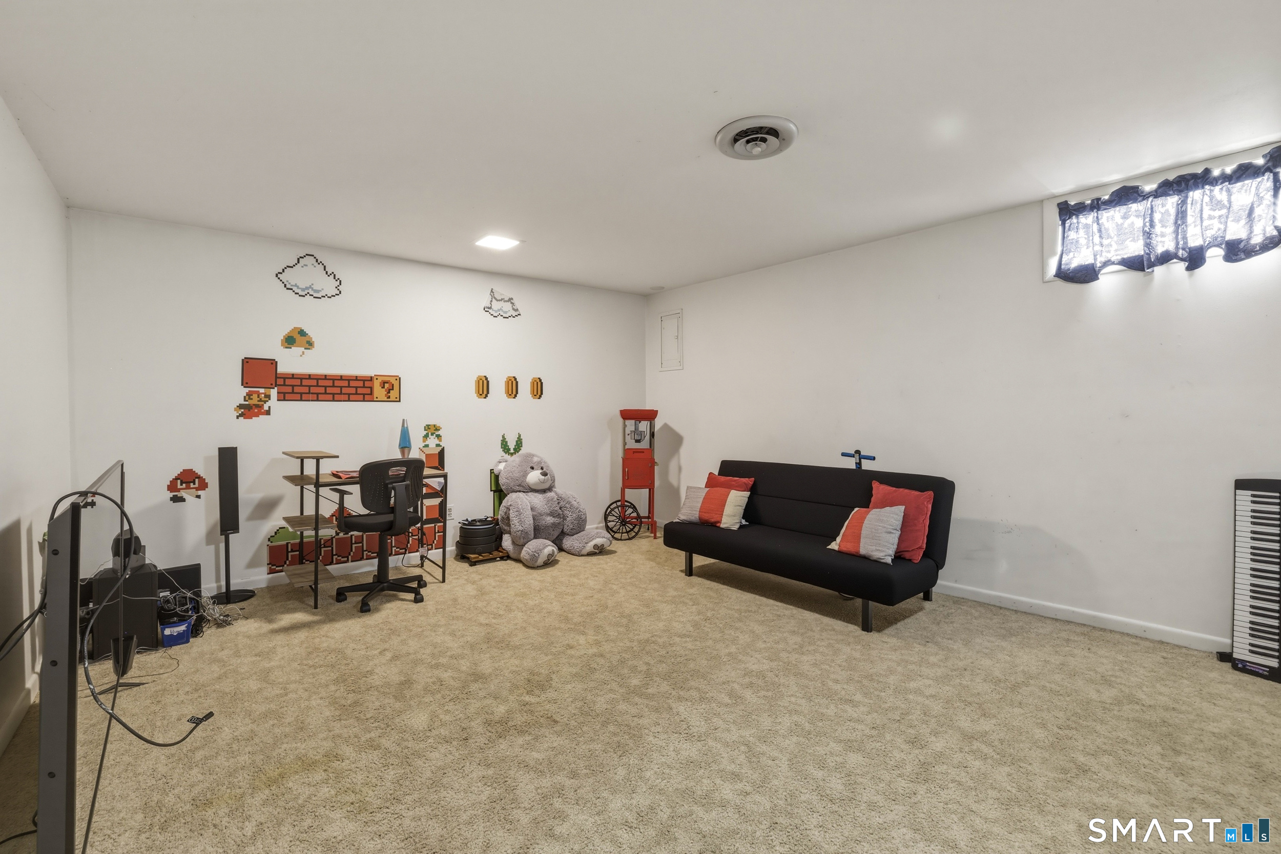 86 Ambassador Drive Manchester CT 06042