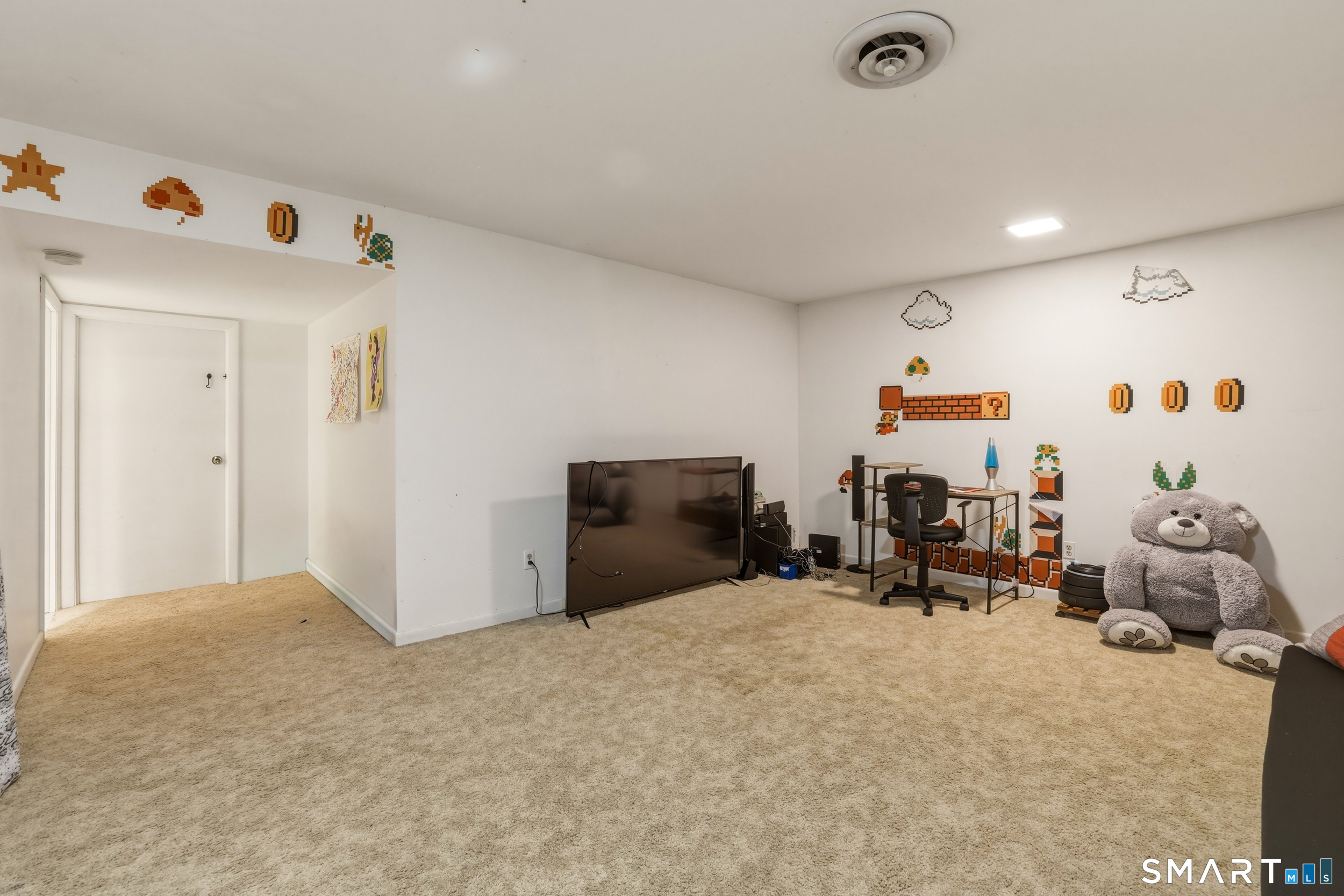 86 Ambassador Drive Manchester CT 06042