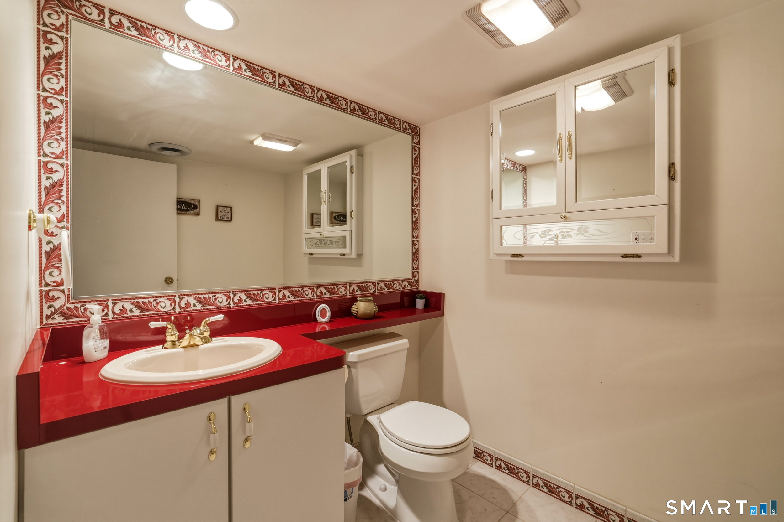 86 Ambassador Drive Manchester CT 06042