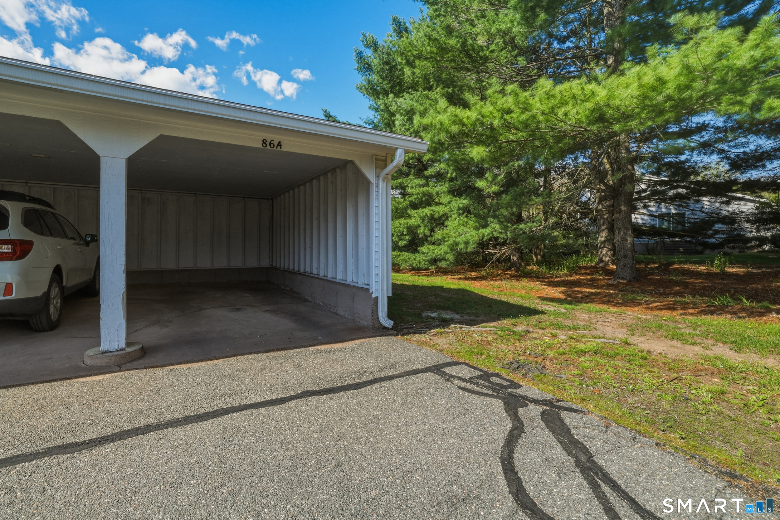 86 Ambassador Drive Manchester CT 06042