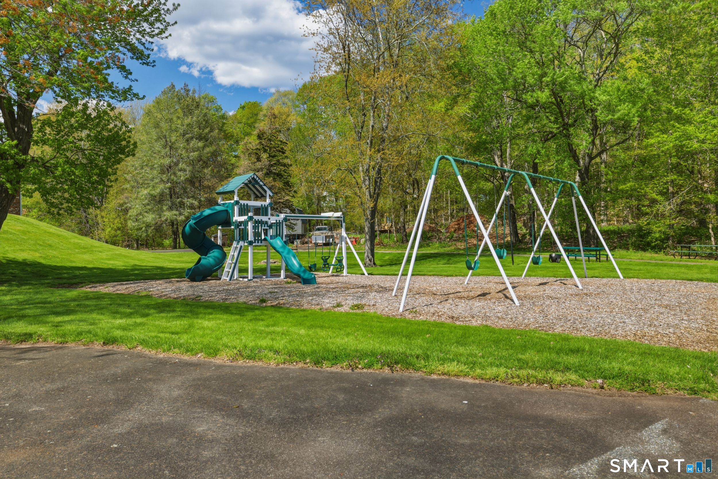 86 Ambassador Drive Manchester CT 06042