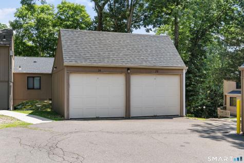 20 Granite Road Guilford CT 06437