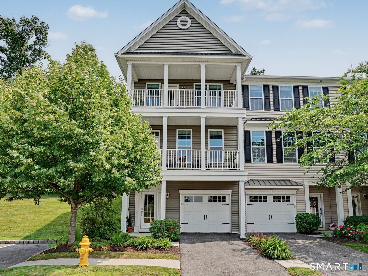 64 Warrington Round Danbury CT 06810