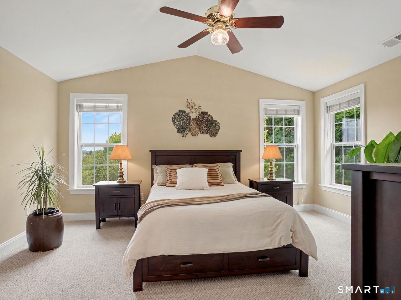 64 Warrington Round Danbury CT 06810