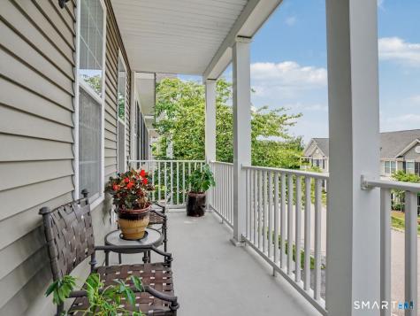 64 Warrington Round Danbury CT 06810