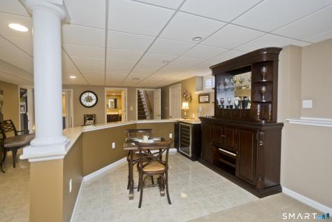 26 Ross Way Windsor Locks CT 06096