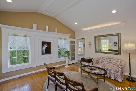 26 Ross Way Windsor Locks CT 06096