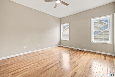 8 South Pond Road Bloomfield CT 06002