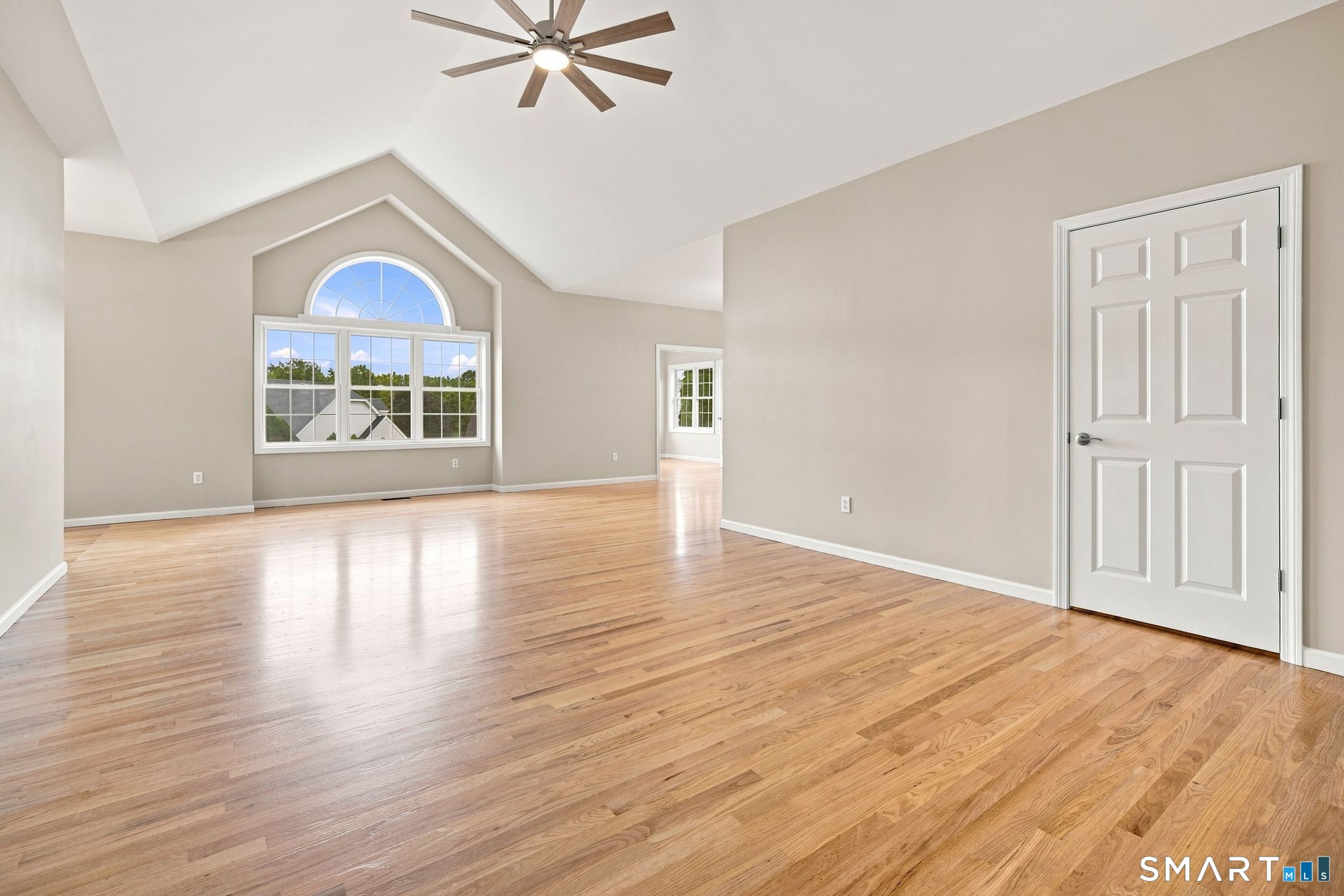 8 South Pond Road Bloomfield CT 06002