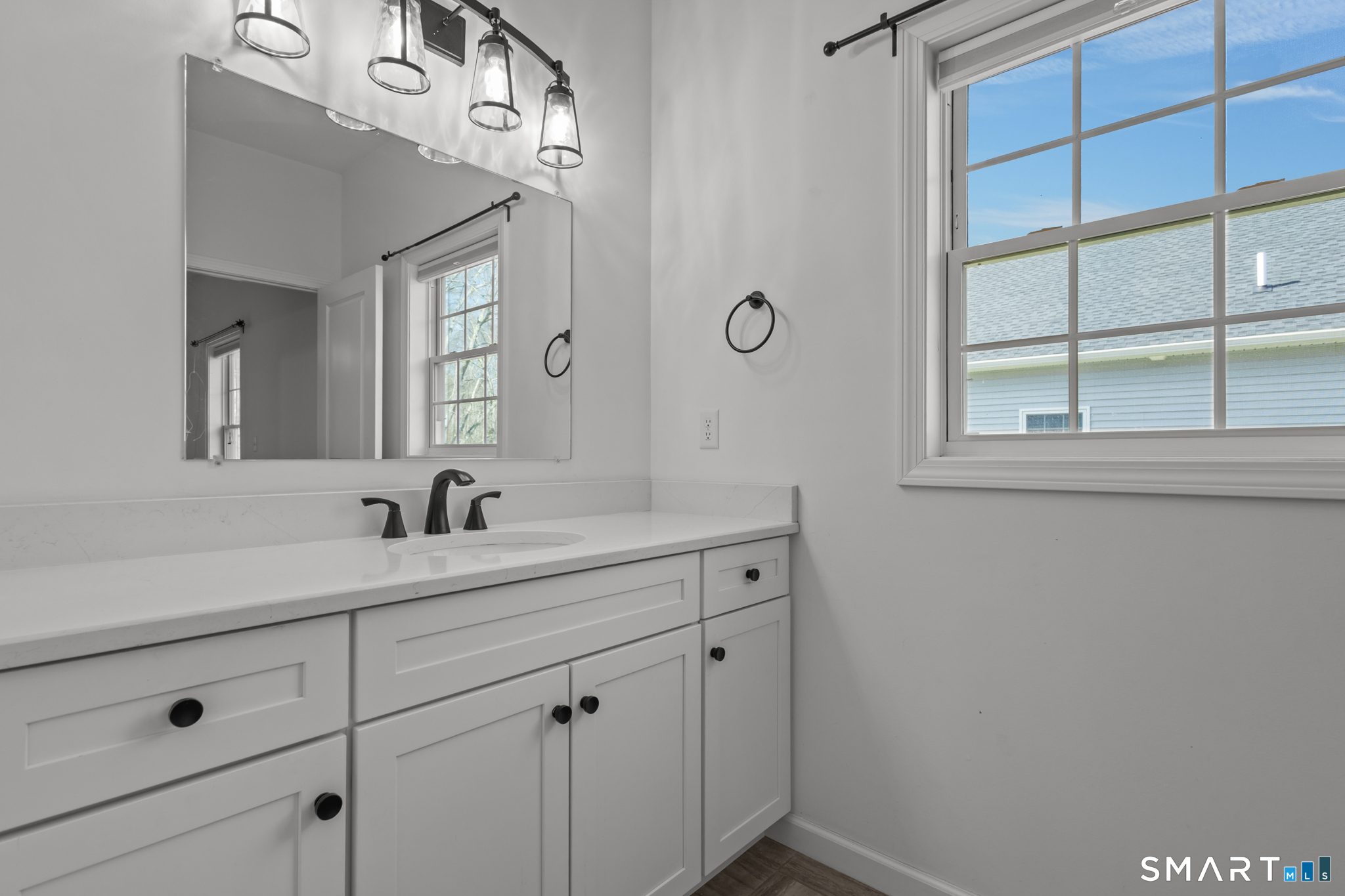 8 Grace Lane Plainfield CT 06354