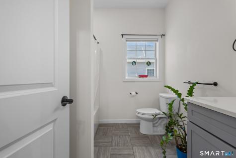8 Grace Lane Plainfield CT 06354