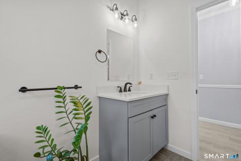 8 Grace Lane Plainfield CT 06354