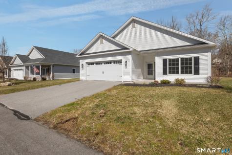 8 Grace Lane Plainfield CT 06354