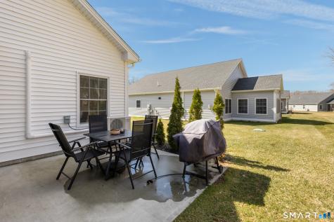 8 Grace Lane Plainfield CT 06354