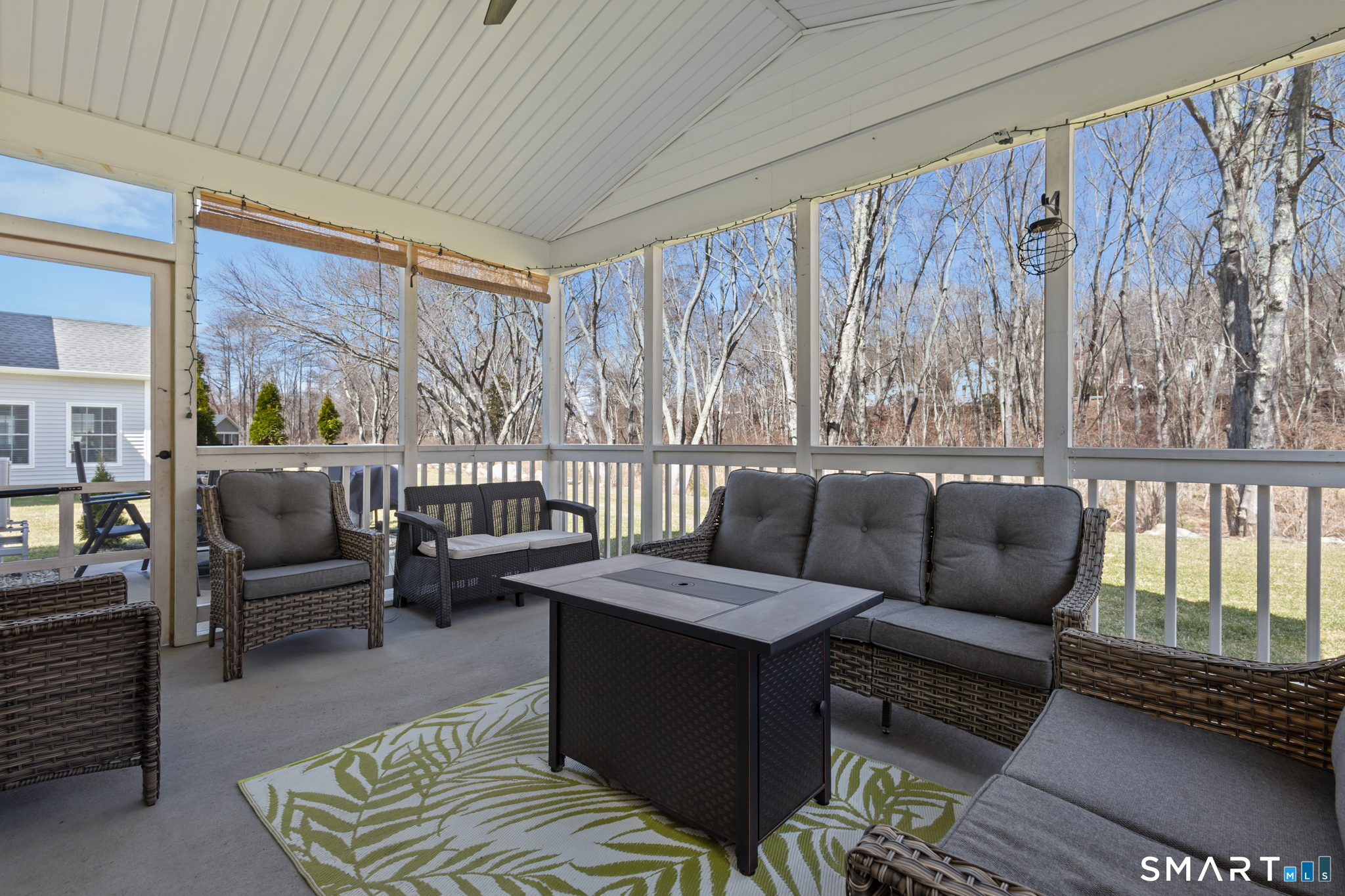 8 Grace Lane Plainfield CT 06354