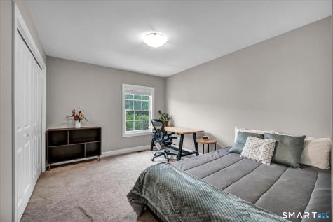 14 Yorkshire Court Farmington CT 06032