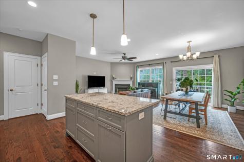 14 Yorkshire Court Farmington CT 06032