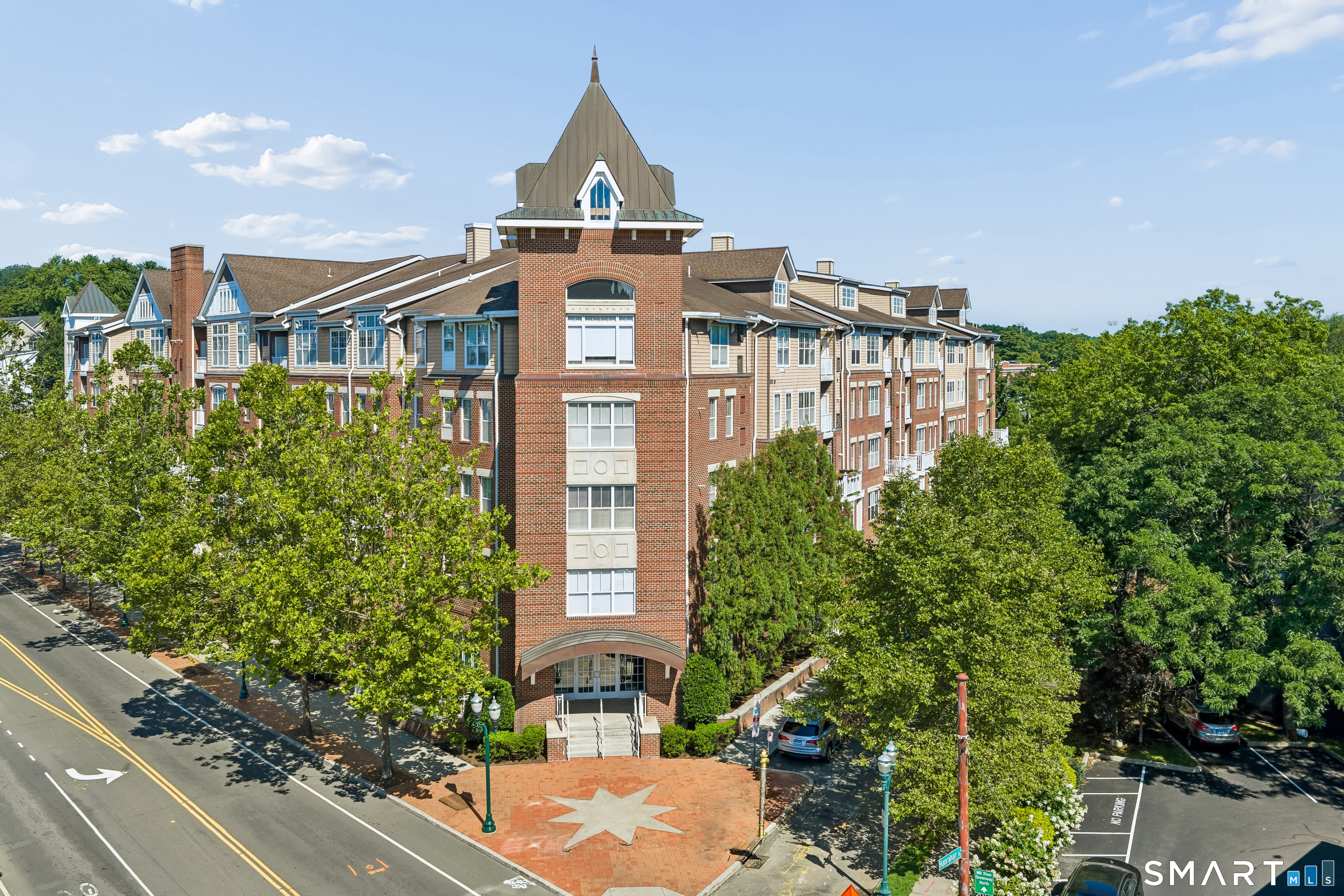 35 West Broad Street Stamford CT 06902