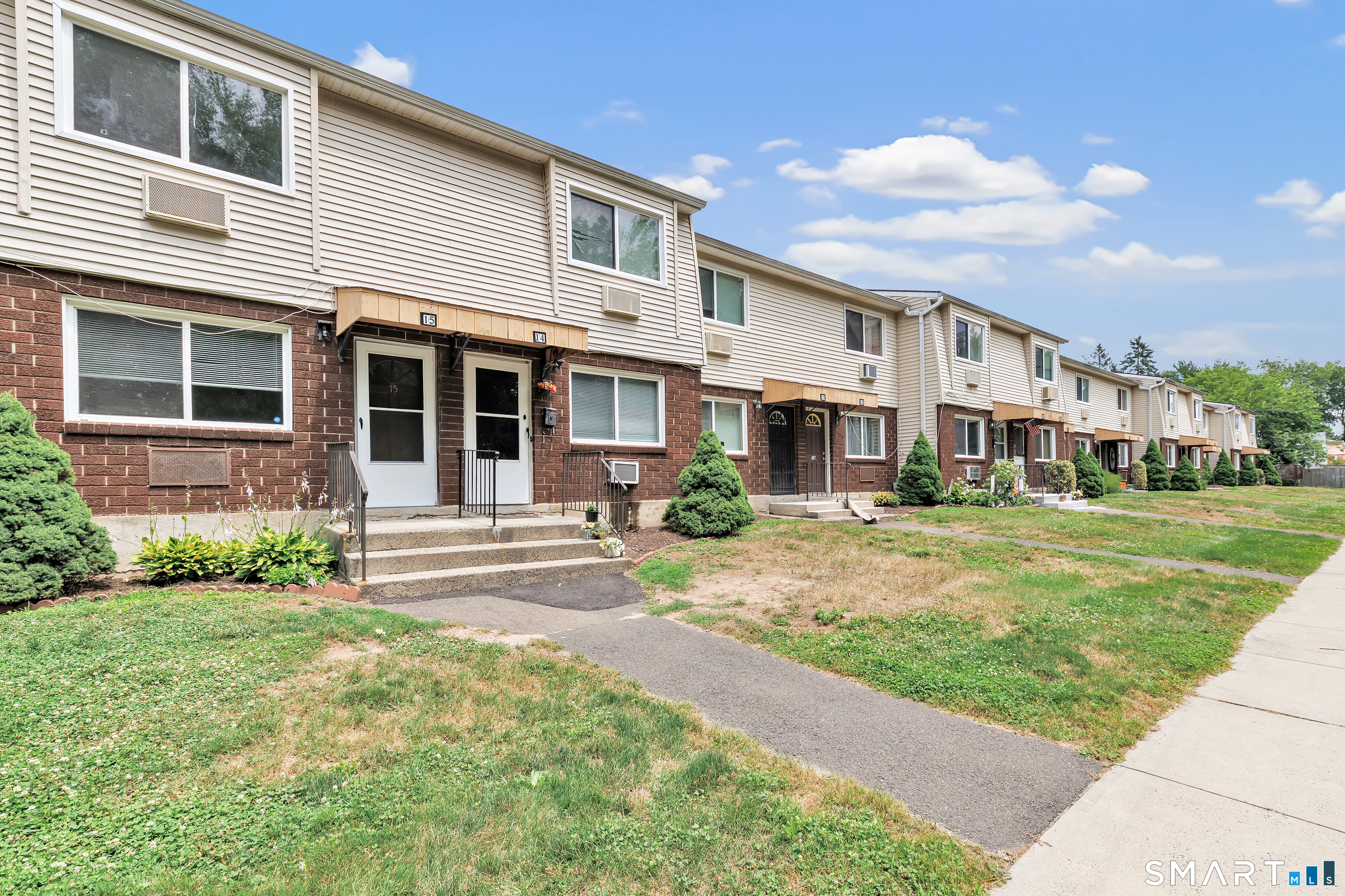 215 Jaffrey Street West Haven CT 06516