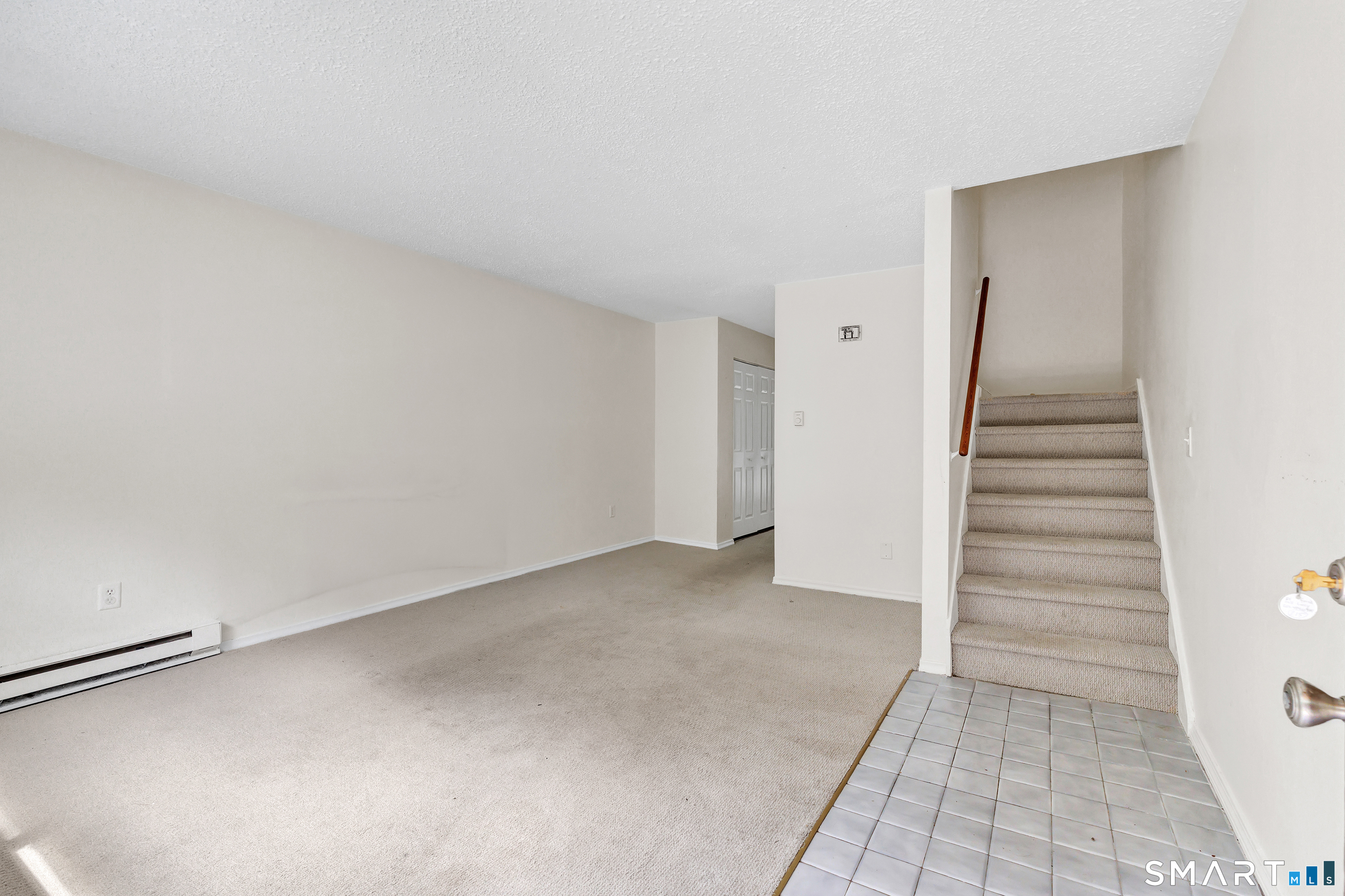 215 Jaffrey Street West Haven CT 06516