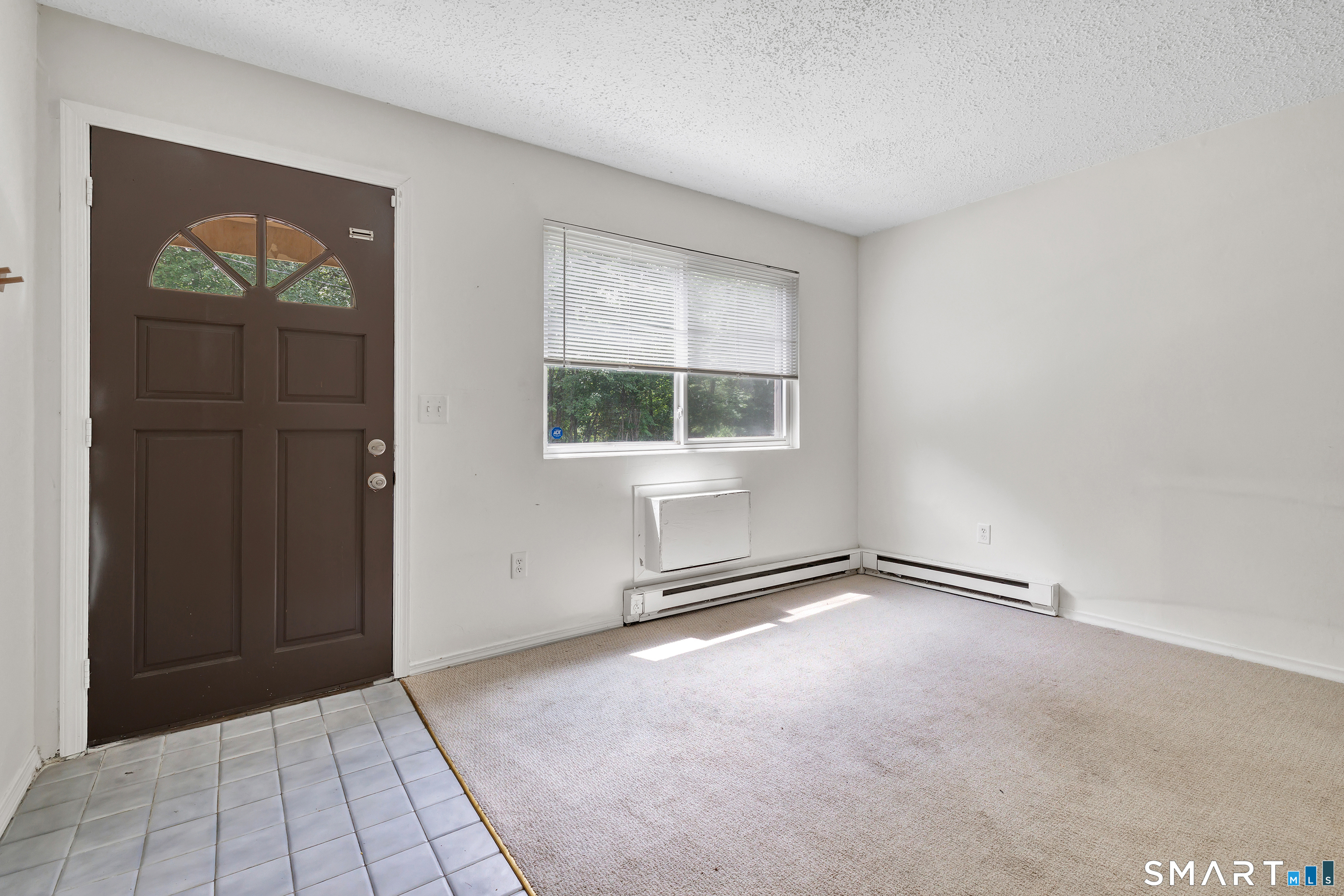 215 Jaffrey Street West Haven CT 06516