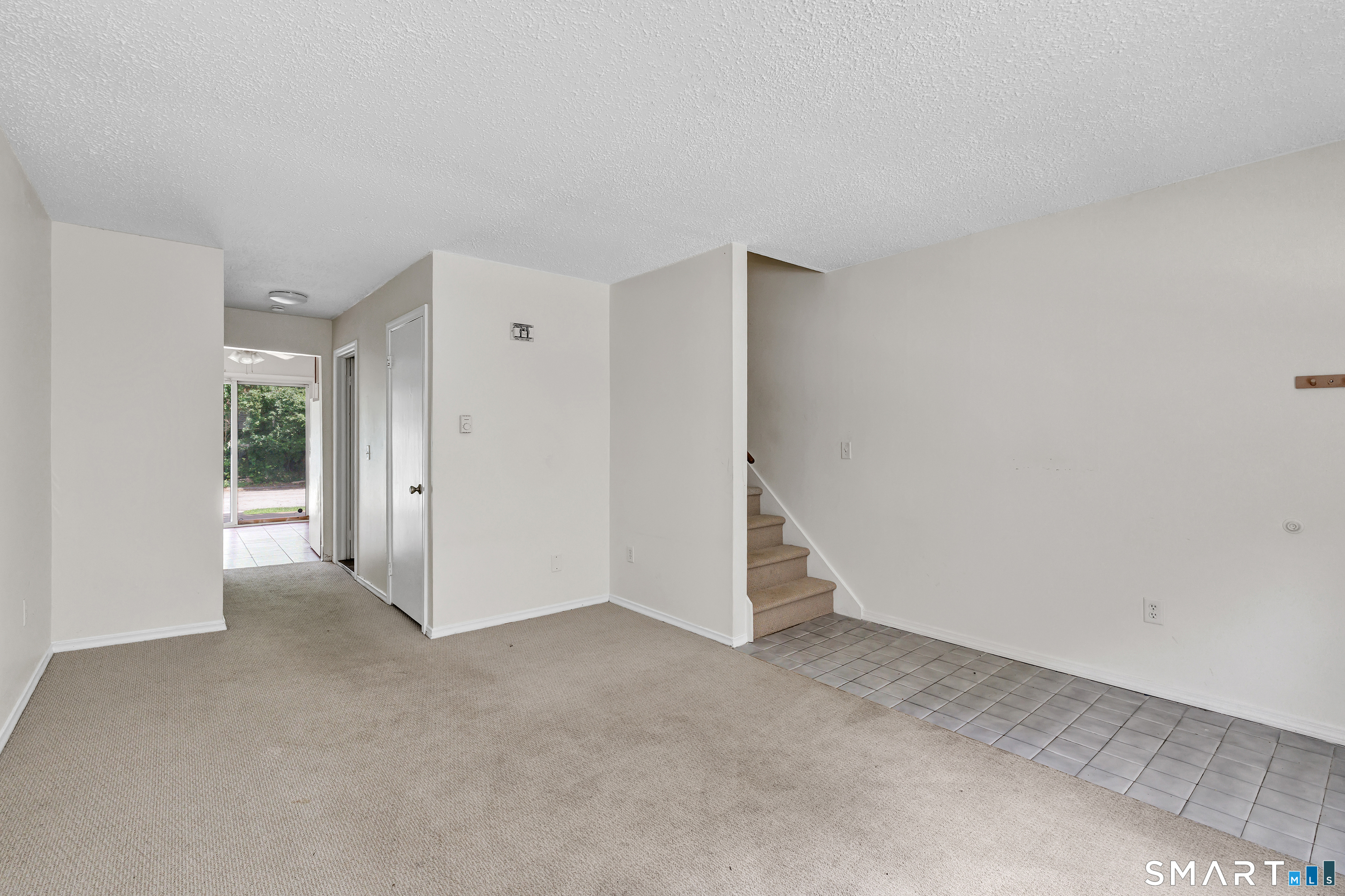 215 Jaffrey Street West Haven CT 06516