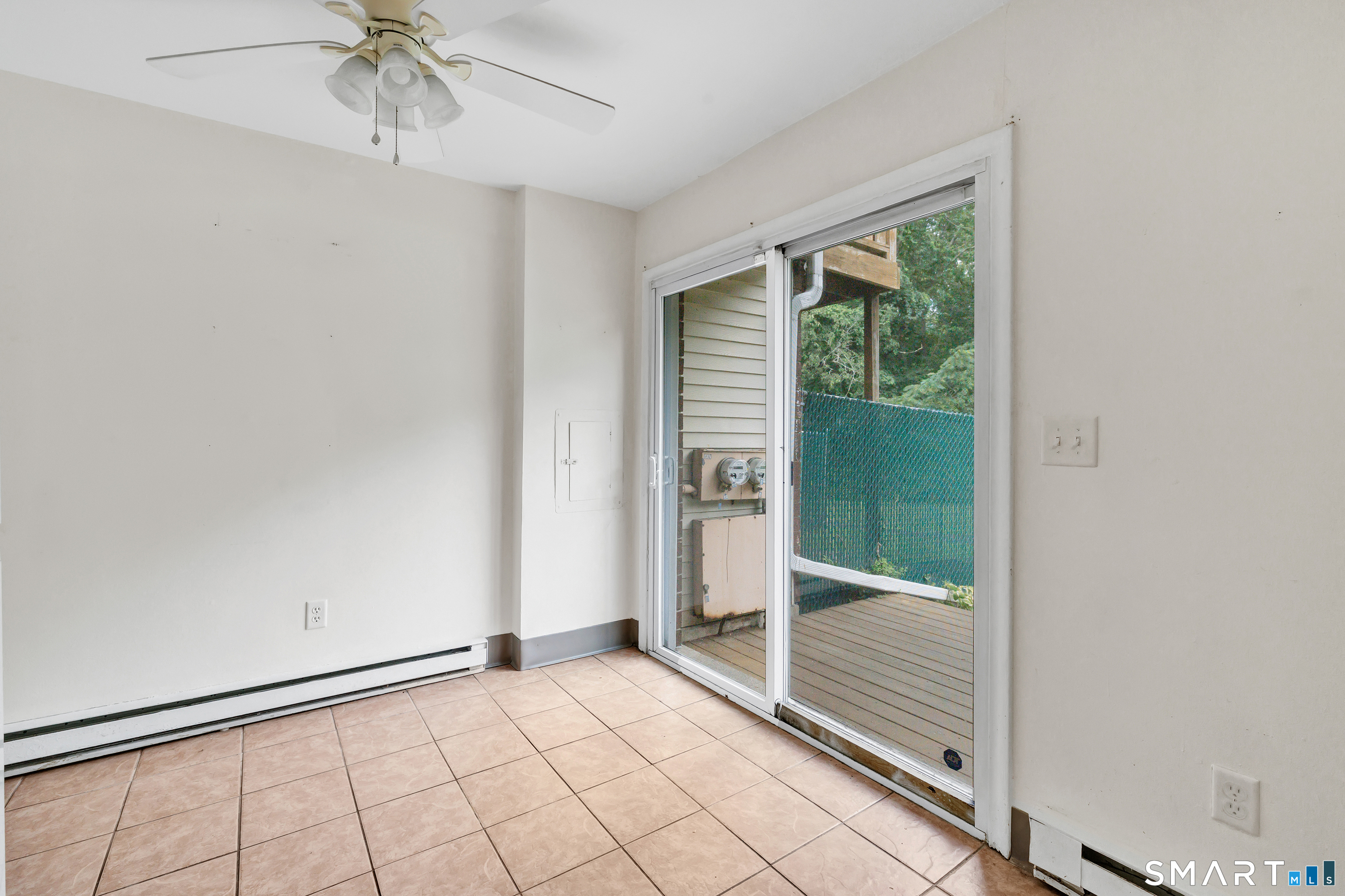 215 Jaffrey Street West Haven CT 06516