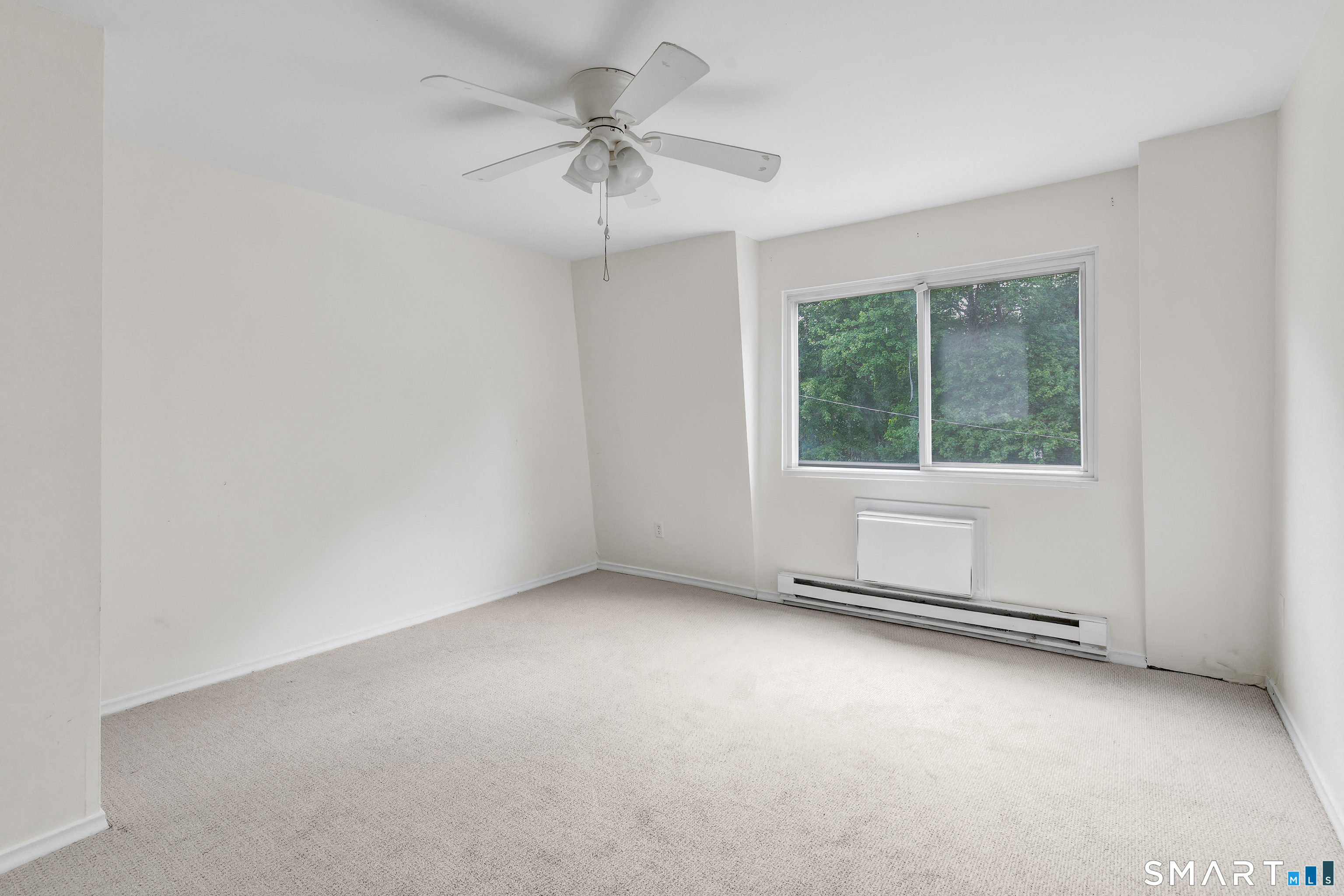 215 Jaffrey Street West Haven CT 06516