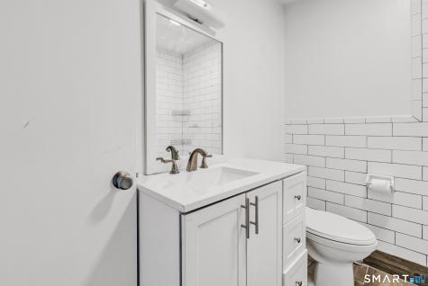 215 Jaffrey Street West Haven CT 06516
