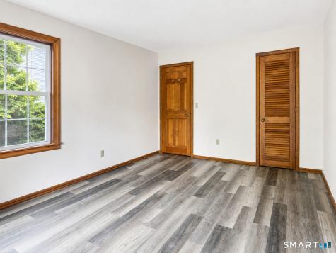 24 West Road Ellington CT 06029